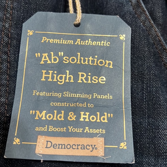 NWT Women’s Democracy Ab Solution High Rise Straight Step Hem Dark Blue Jeans - Picture 6 of 11